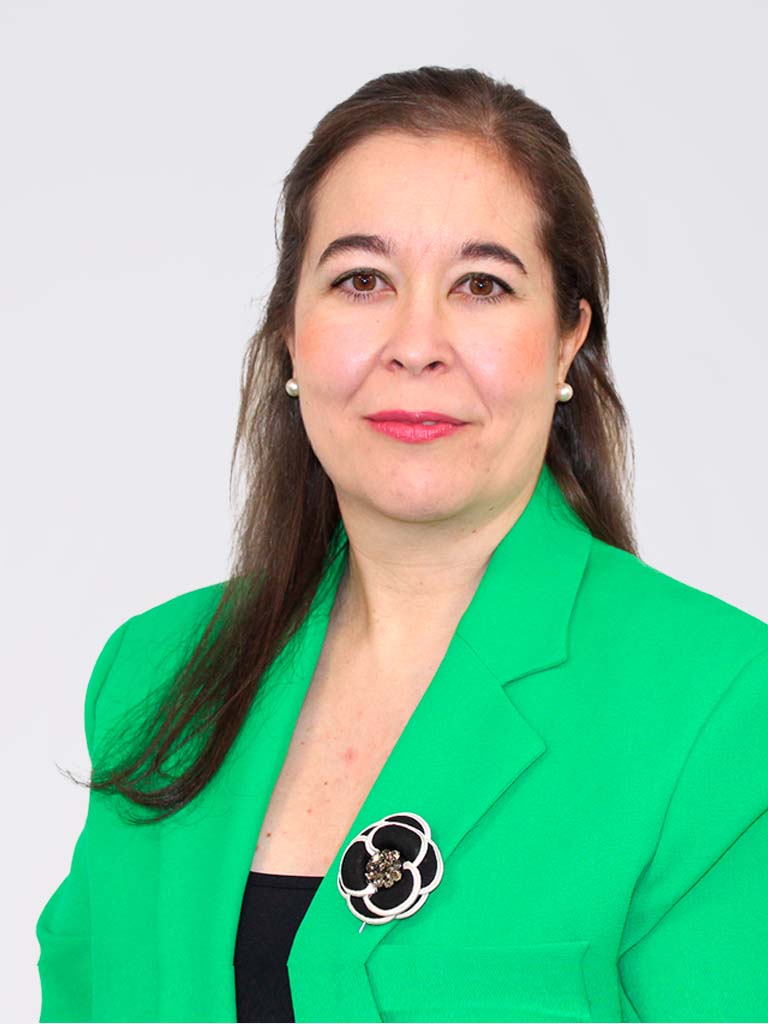 Mónica Muñoz González, abogada experta en derecho de consumo en CECA MAGÁN Abogados