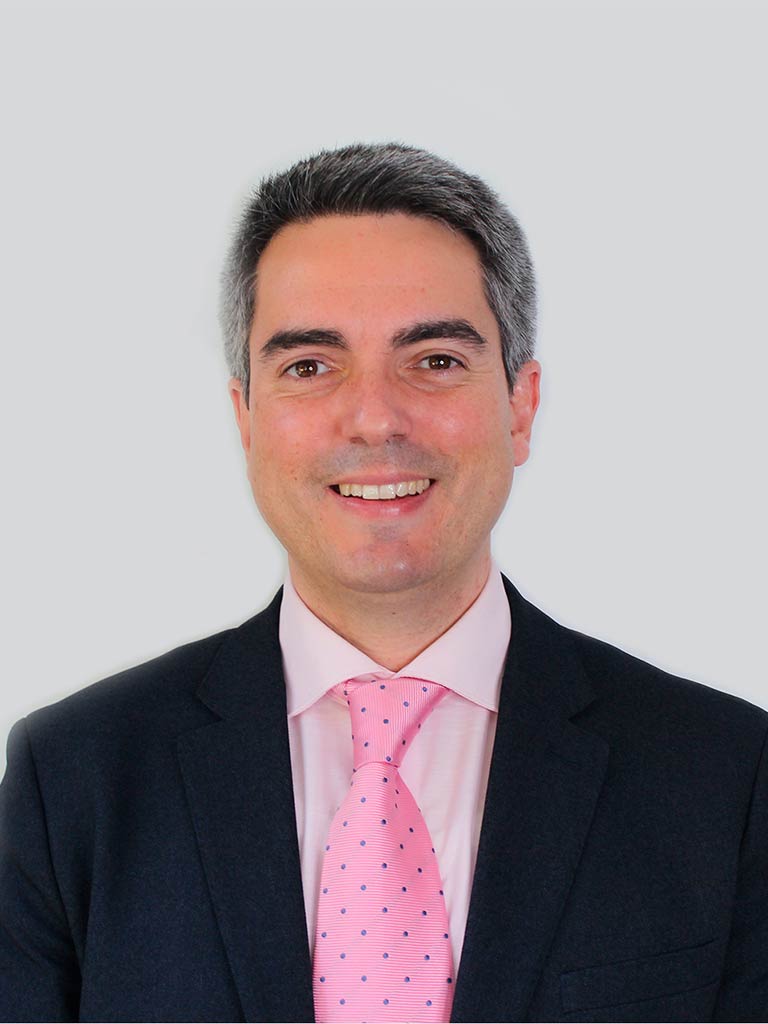 José María Ciruelos Gallego director y abogado de derecho público y regulatorio