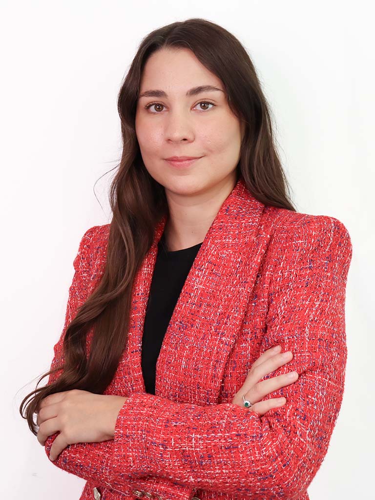 Esmeralda Vílchez, Commercial and M&A Lawyer in CECA MAGÁN Abogados