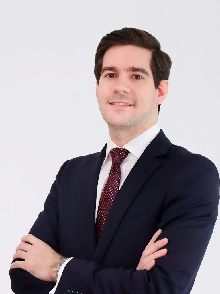 Alfonso Montañés, abogado de derecho público y regulatorio en CECA MAGÁN Abogados