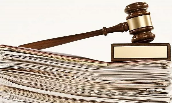 “Los fundamentos del Derecho”, por Adrián Dupuy